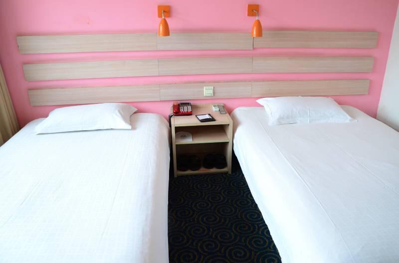 Zhongzhou Hotel - Jingu Road Luoyang  Exterior foto